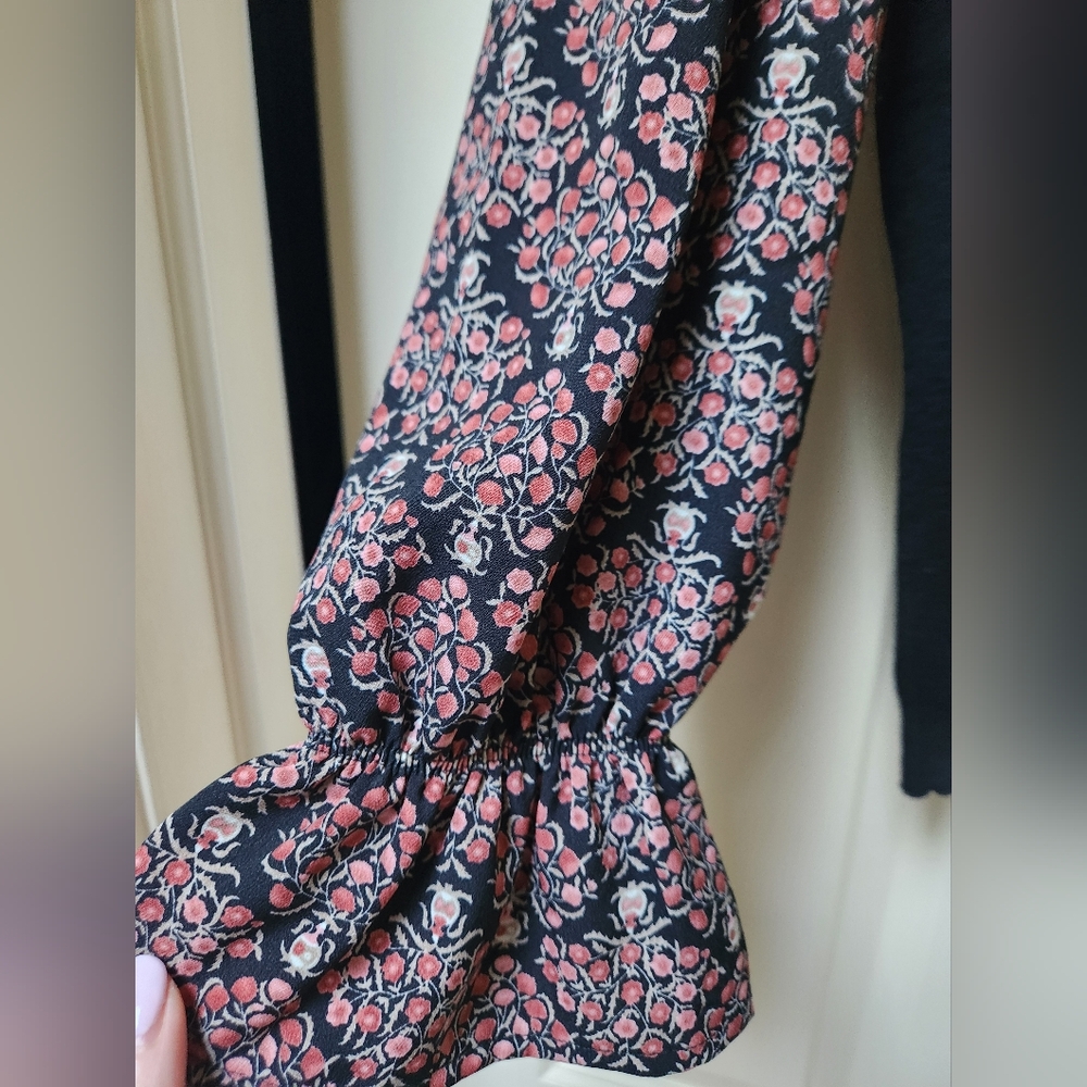 THML Womens Floral Sleeve Black Sweater, Size Small - Picture 3 of 12